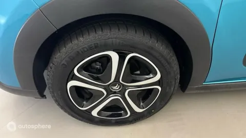 Car image 20