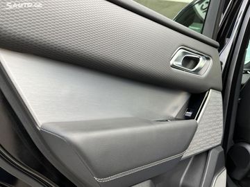 Car image 31