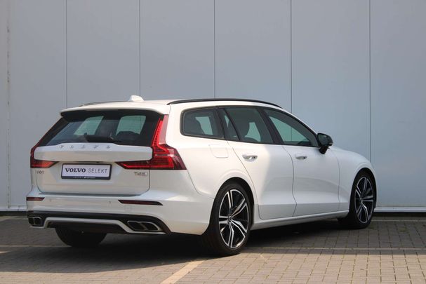 Volvo V60 T4 T8 140 kW image number 2