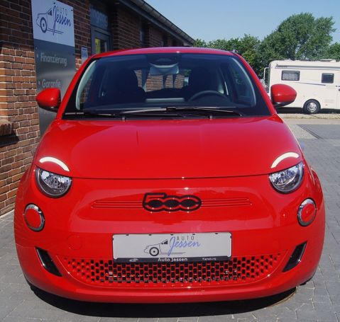 Fiat 500 e RED 70 kW image number 3