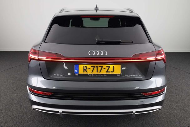 Audi e-tron 55 quattro 300 kW image number 20