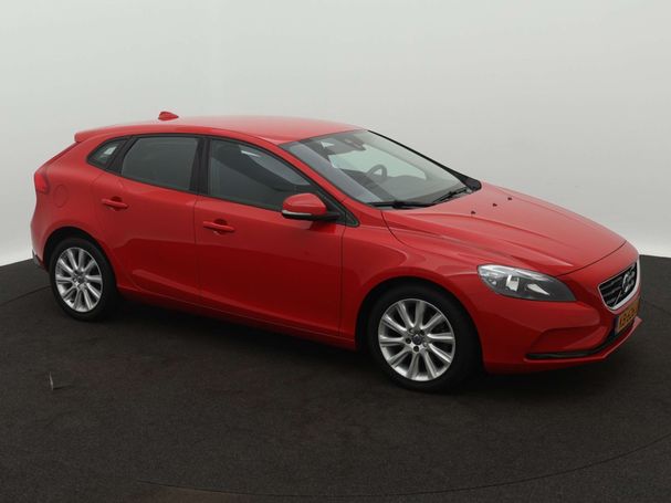 Volvo V40 T2 90 kW image number 12