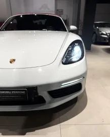 Car image 42