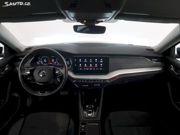 Car image 26