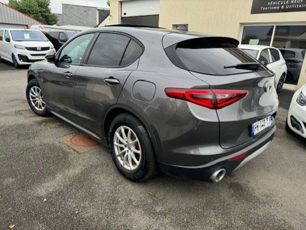 Alfa Romeo Stelvio 2.2 AT8 118 kW image number 4