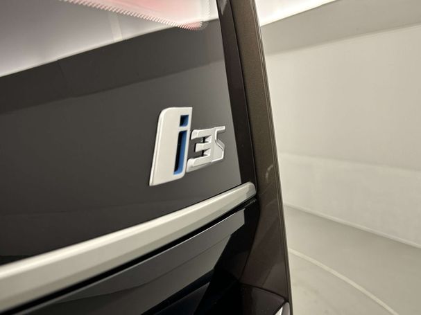 BMW i3s 120Ah 135 kW image number 25