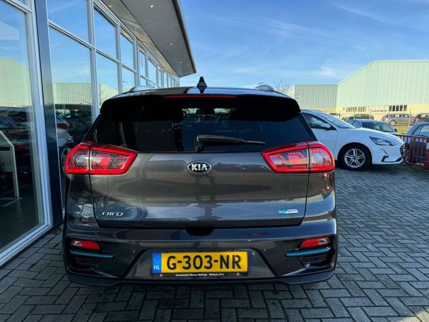 Kia Niro e 64 kWh 150 kW image number 16