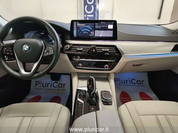 BMW 530 e 215 kW image number 4