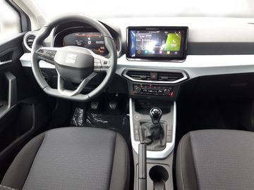 Car image 11