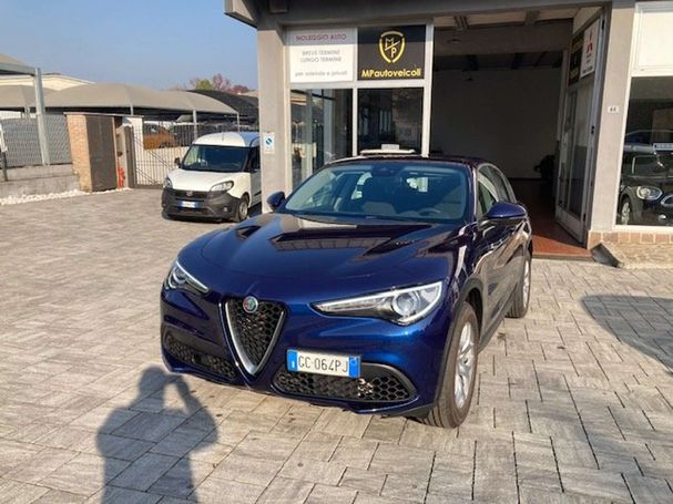 Alfa Romeo Stelvio 2.2 Q4 140 kW image number 1