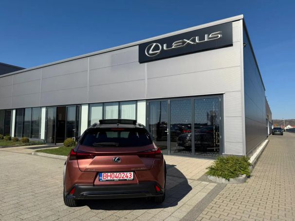 Lexus UX 135 kW image number 3