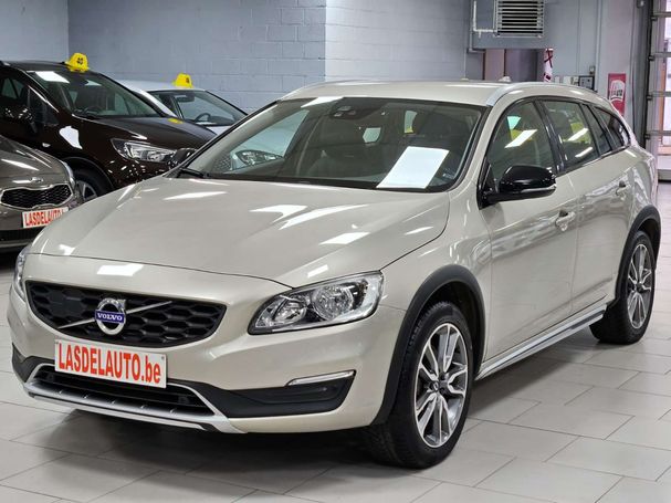 Volvo V60 Cross Country D3 110 kW image number 1