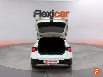 Car image 21