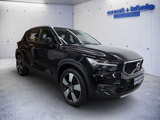 Volvo XC40 T4 Geartronic Momentum 140 kW image number 2