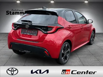 Car image 5
