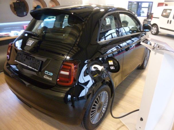 Fiat 500 e 23 kWh 70 kW image number 4