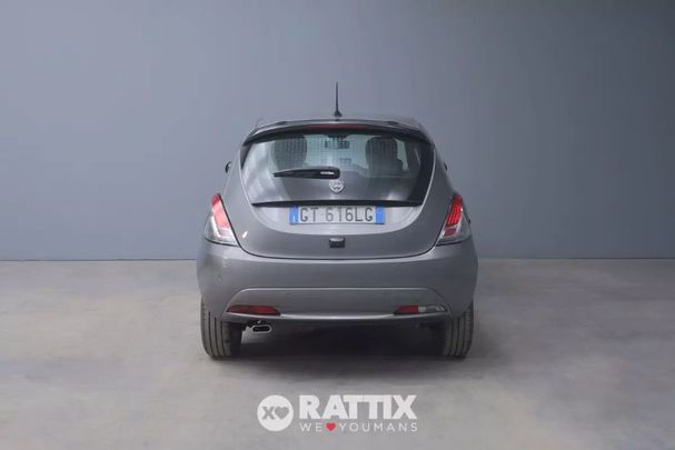 Lancia Ypsilon 51 kW image number 2