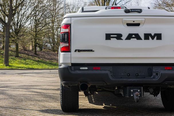 RAM 1500 5.7 V8 294 kW image number 9