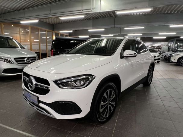 Mercedes-Benz GLA 250 e 160 kW image number 1