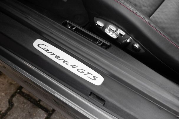 Porsche 991 Carrera 4 GTS Cabrio 331 kW image number 19