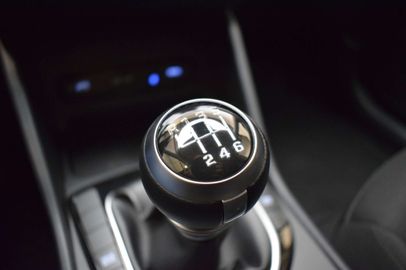 Car image 21