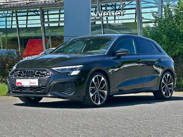 Car image 28