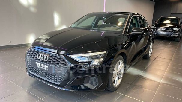 Audi A3 30 TDI S-line Sportback Business 85 kW image number 1