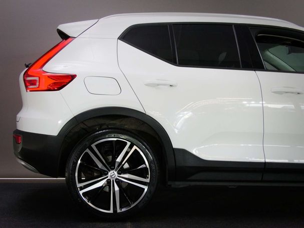 Volvo XC40 1.5 T2 95 kW image number 46