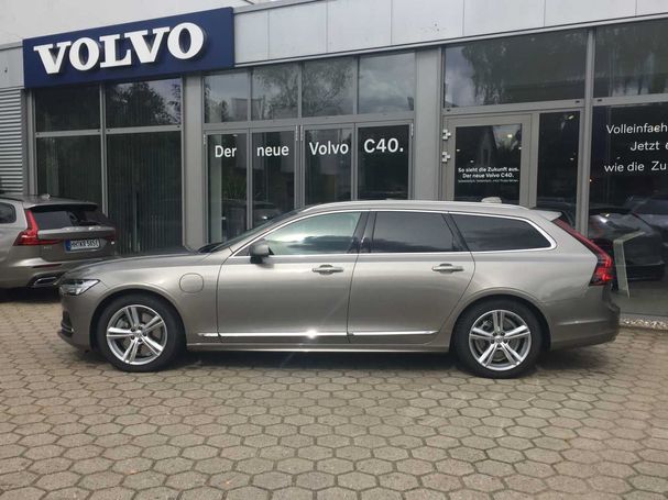 Volvo V90 T6 AWD Recharge 293 kW image number 2