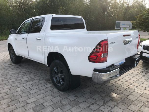 Toyota Hilux D 2.4 4D 4WD Comfort 110 kW image number 6