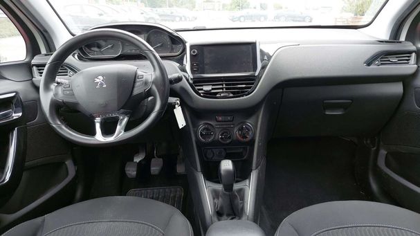 Peugeot 208 100 Active 74 kW image number 10