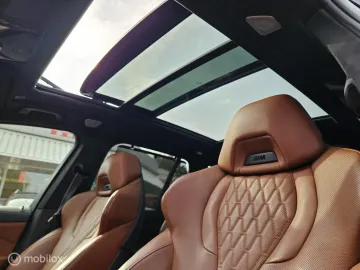 Car image 39