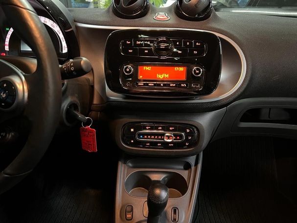 Smart ForTwo coupe EQ 60 kW image number 13