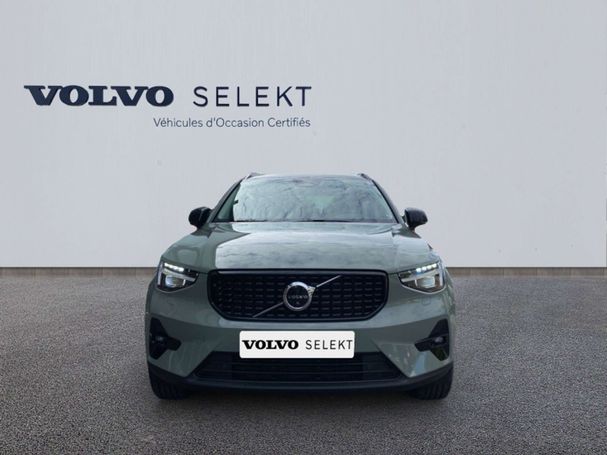 Volvo XC40 122 kW image number 2