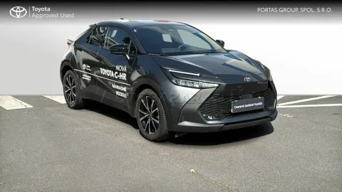 Car image 2