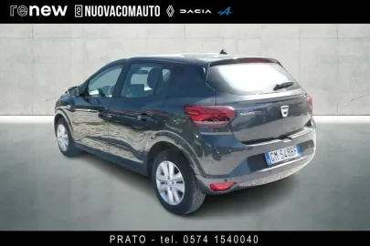 Car image 4