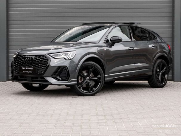 Audi Q3 45 TFSIe S-line Sportback 180 kW image number 1