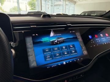 Car image 29