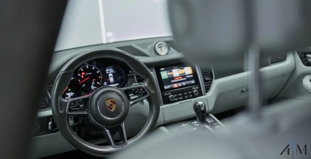 Porsche Macan Turbo 294 kW image number 16