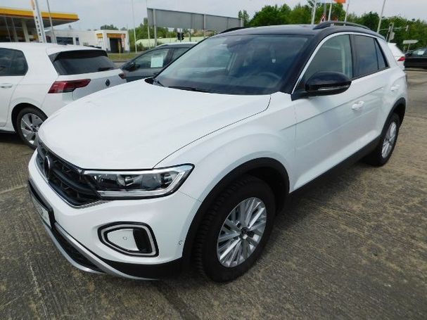 Volkswagen T-Roc 1.0 TSI T-Roc 81 kW image number 1