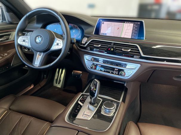 BMW 750i xDrive M Sport 390 kW image number 17