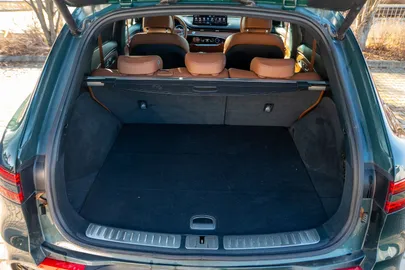 Car image 34