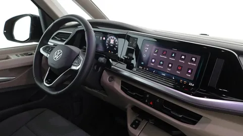 Car image 35