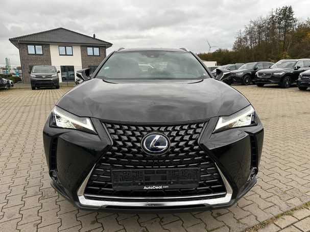 Lexus UX 300e 150 kW image number 4