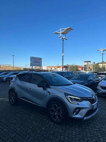 Renault Captur E-Tech Hybrid 145 Techno 105 kW image number 2