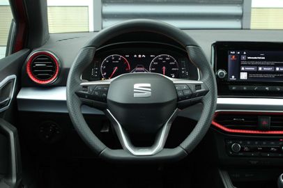 Car image 36