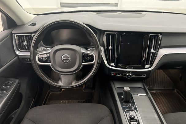 Volvo V60 B4 145 kW image number 13