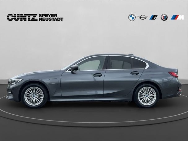 BMW 320 e 150 kW image number 5