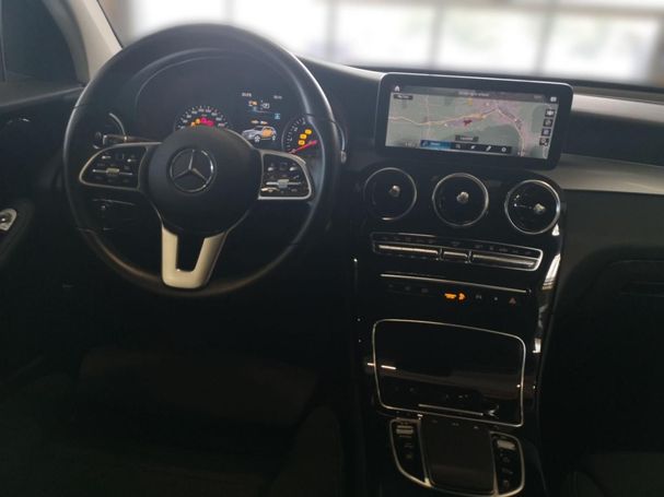 Mercedes-Benz GLC 300 e 235 kW image number 9