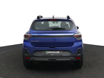 Car image 37